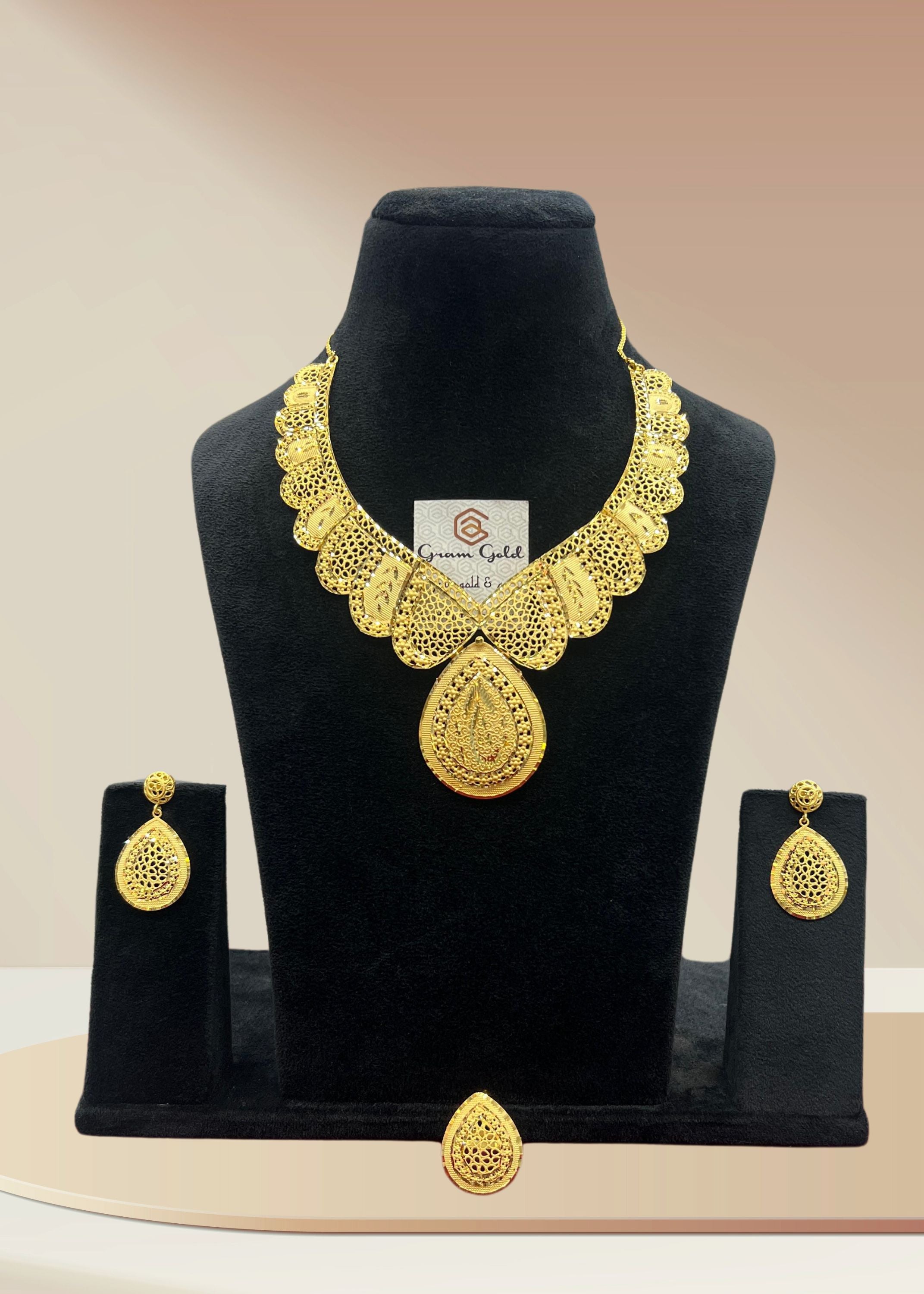 Dubai Gold Plated Short Necklace Set