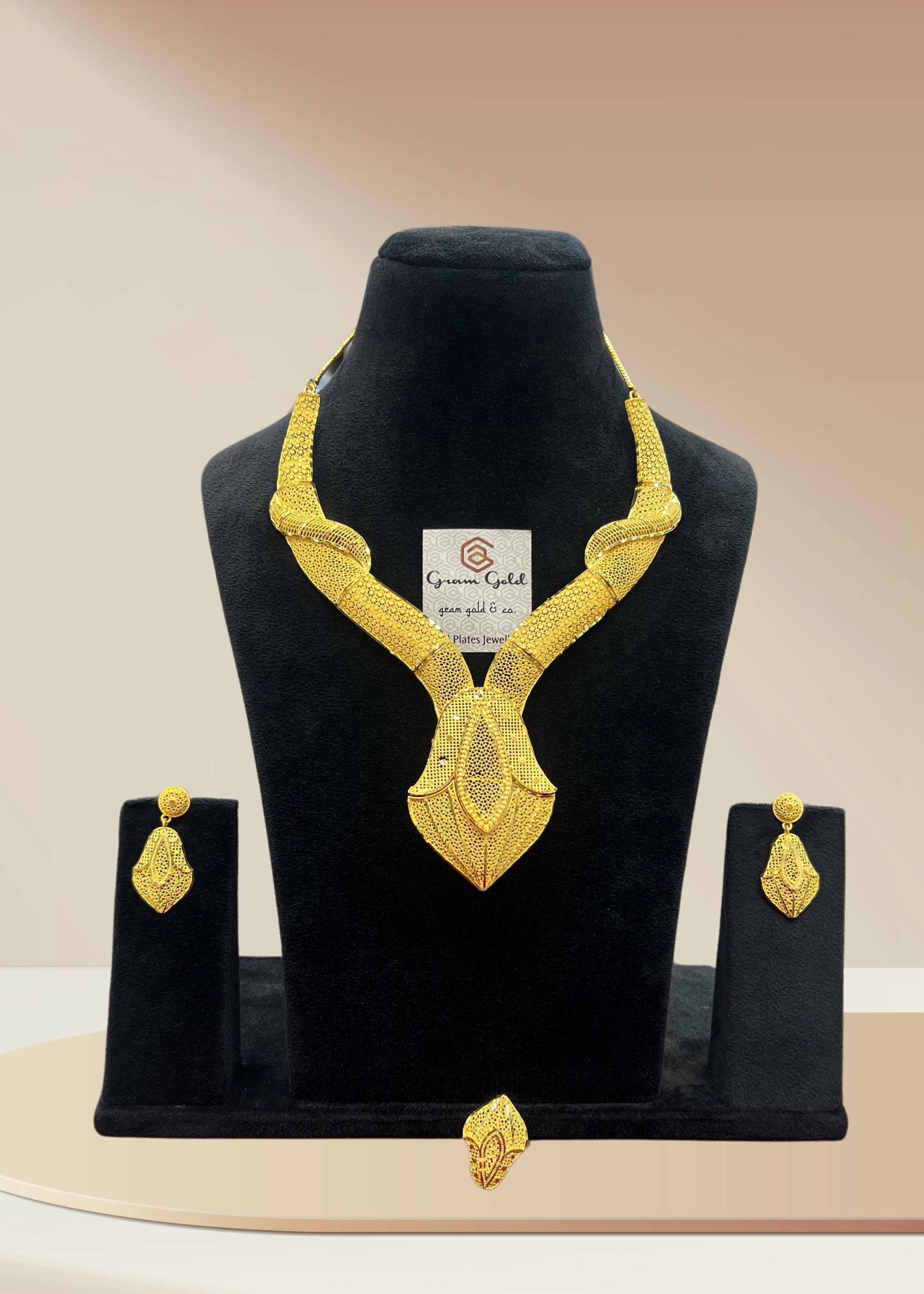 Dubai Gold Plated Short Necklace Set