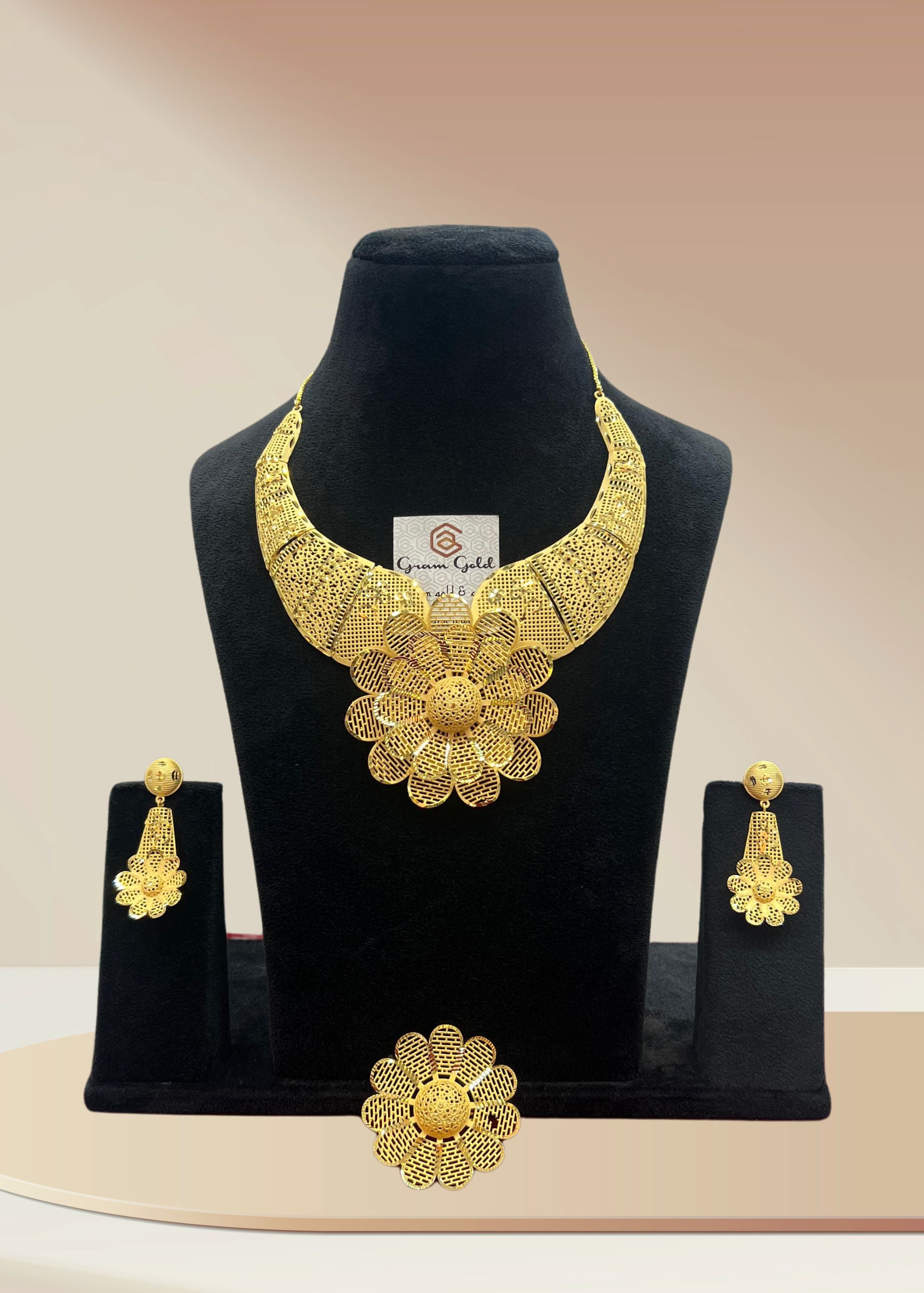 Dubai Gold Plated Short Necklace Set