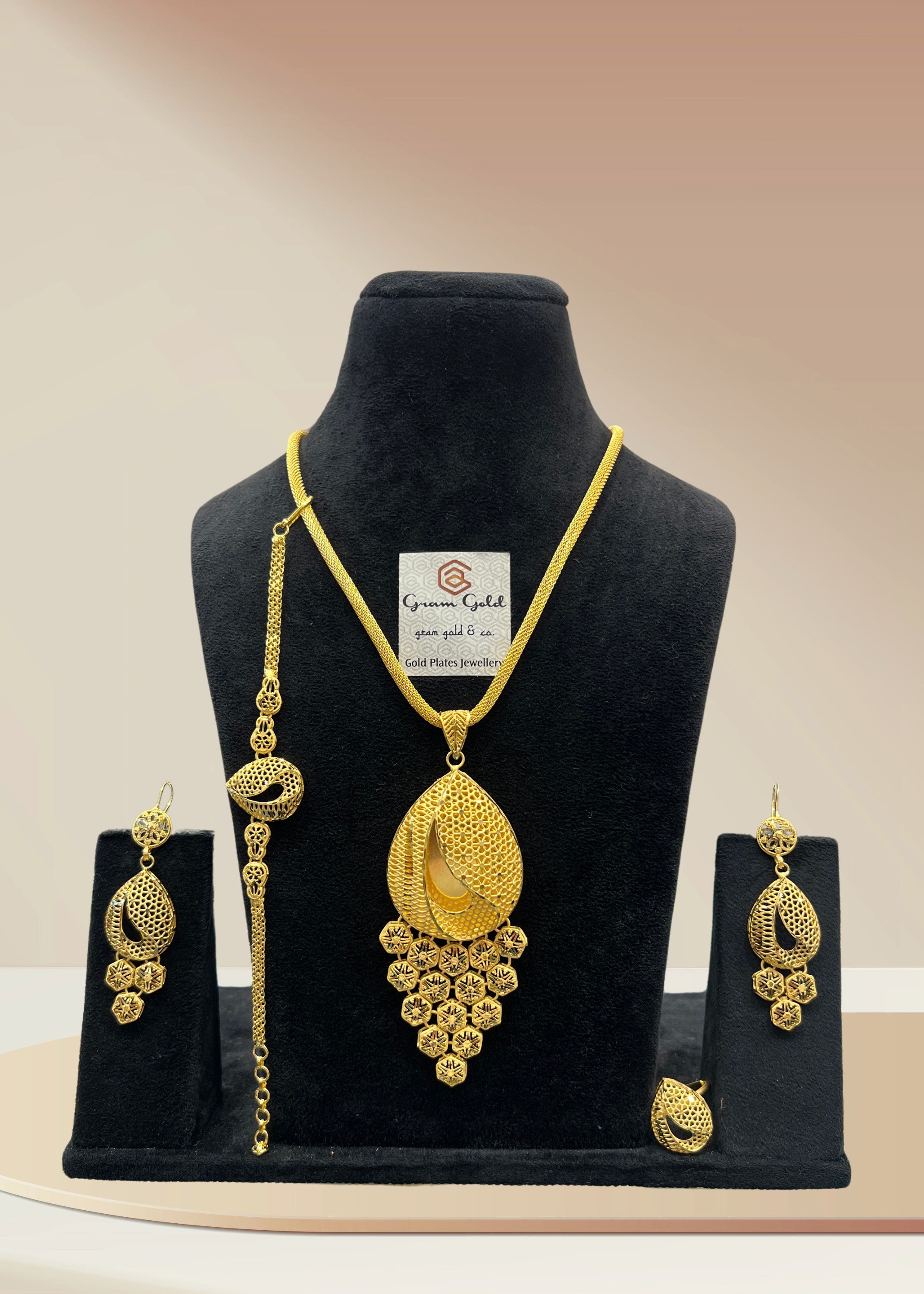 Dubai Gold Plated Pendant Set