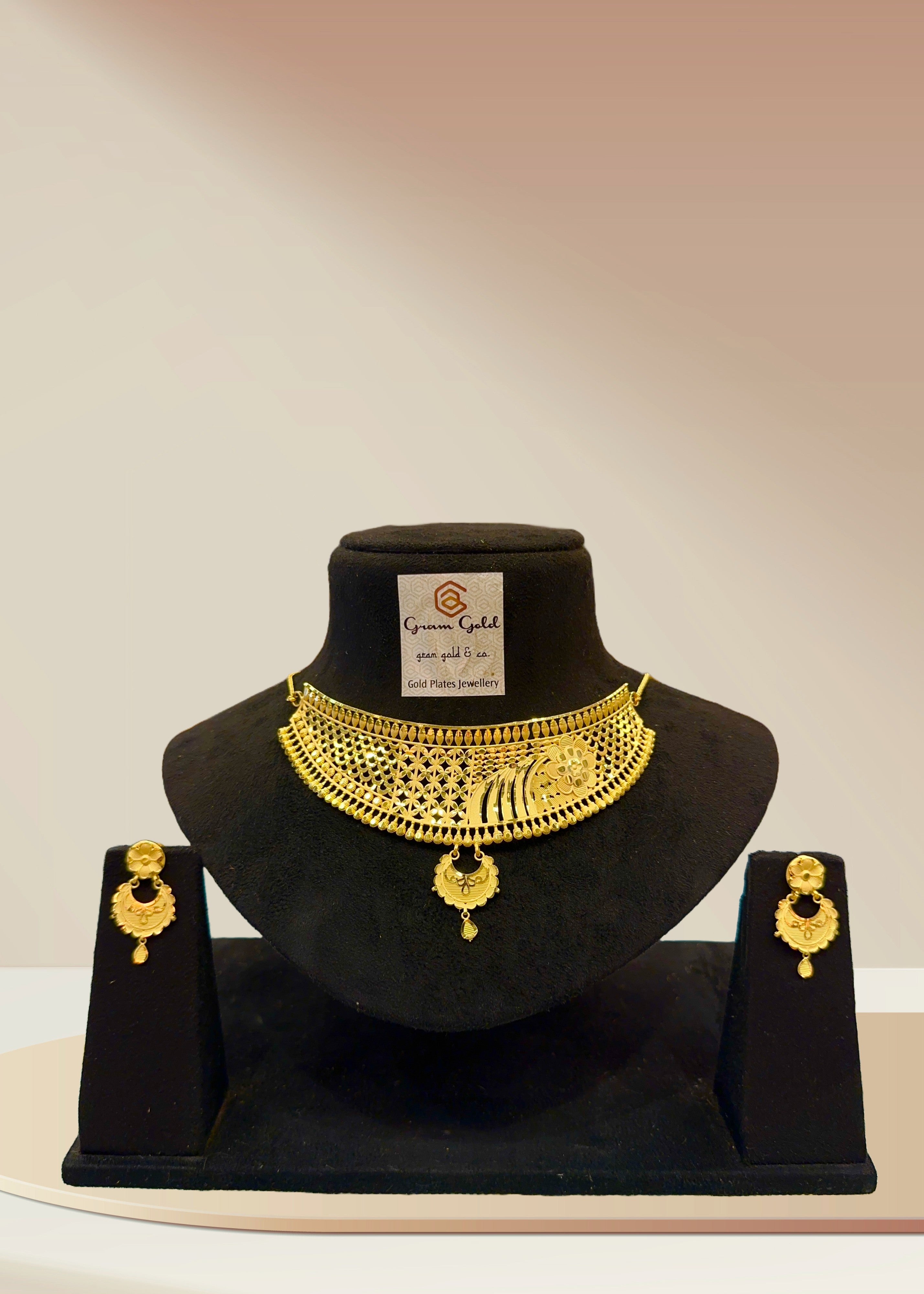 Dubai Gold Plated Chocker