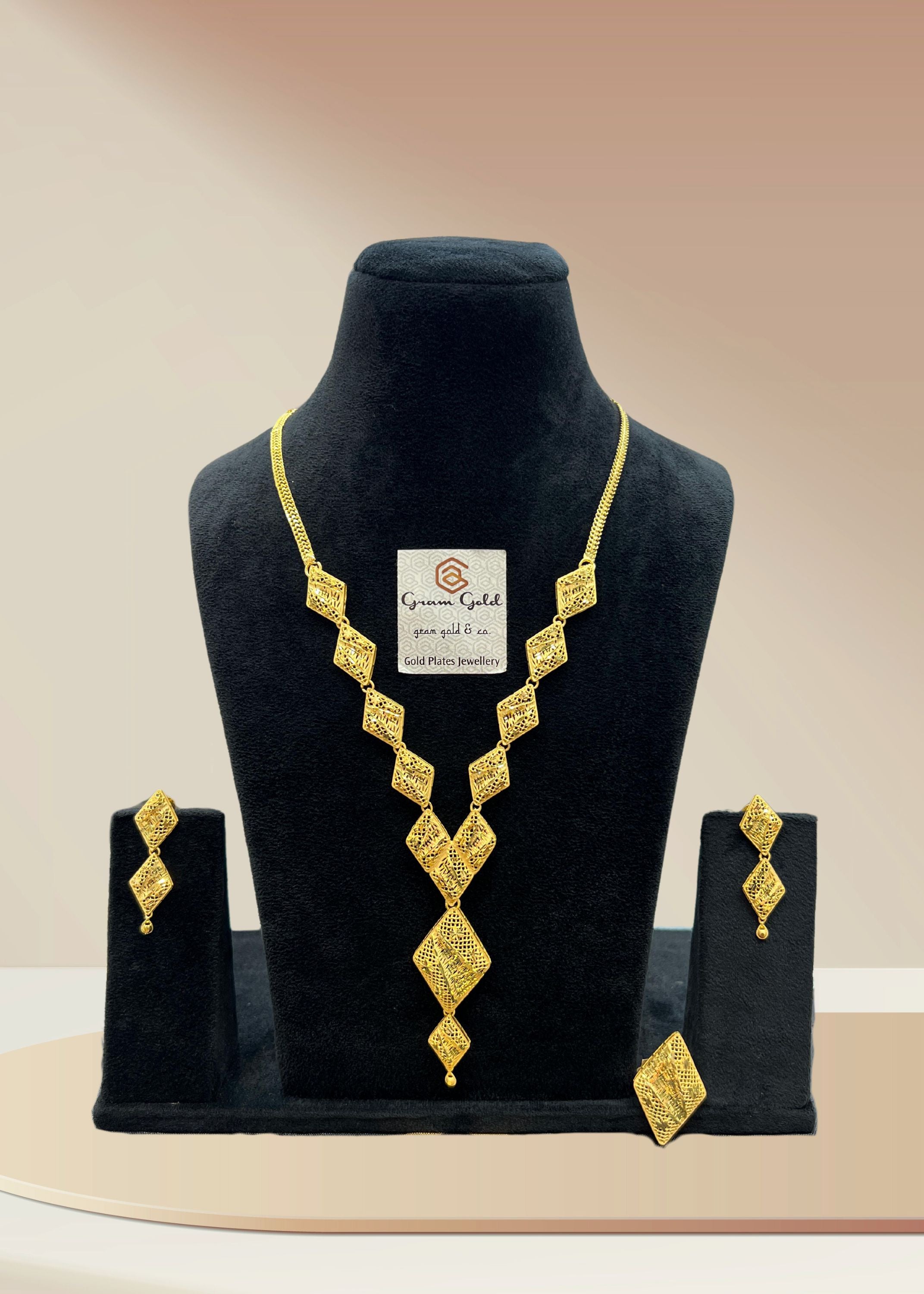 Dubai Gold Plated Short Necklace Set