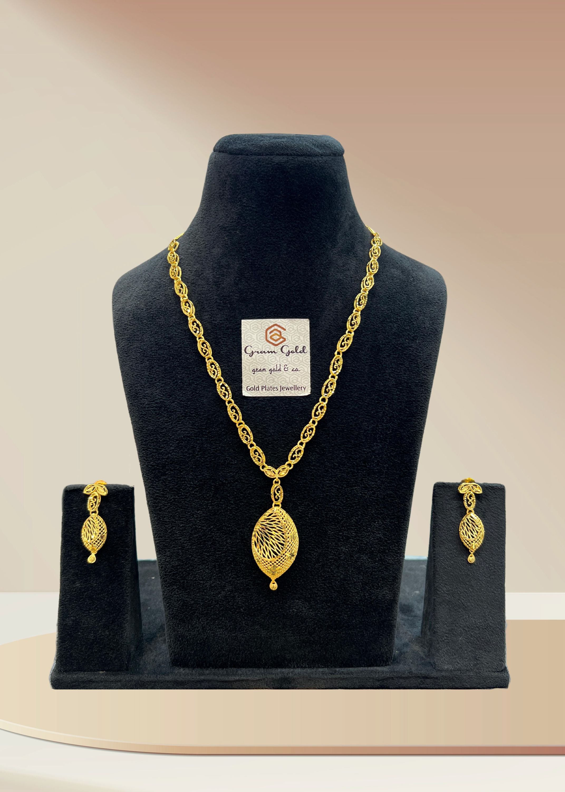 Dubai Gold Plated Short Necklace Set