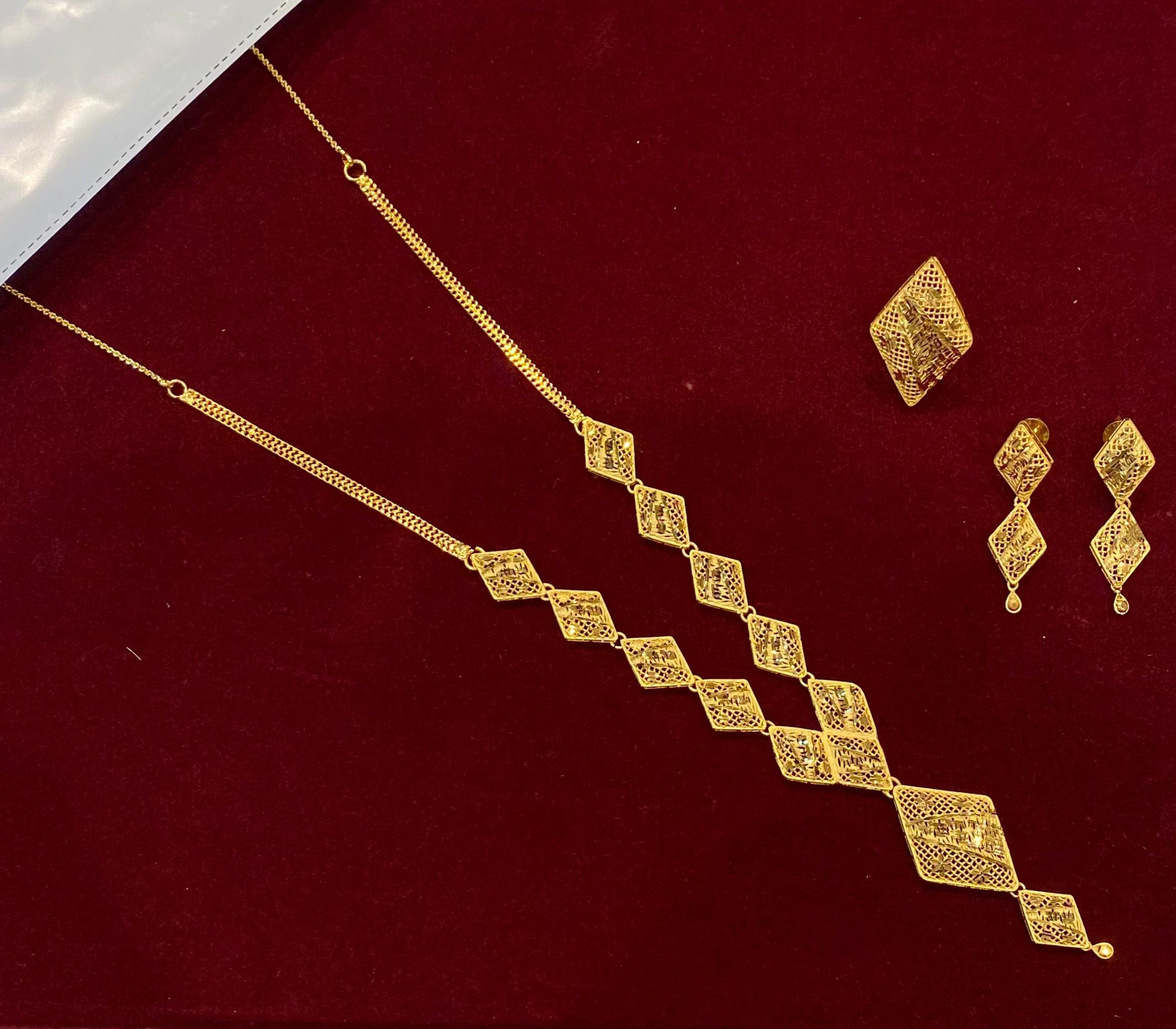 Dubai Gold Plated Short Necklace Set