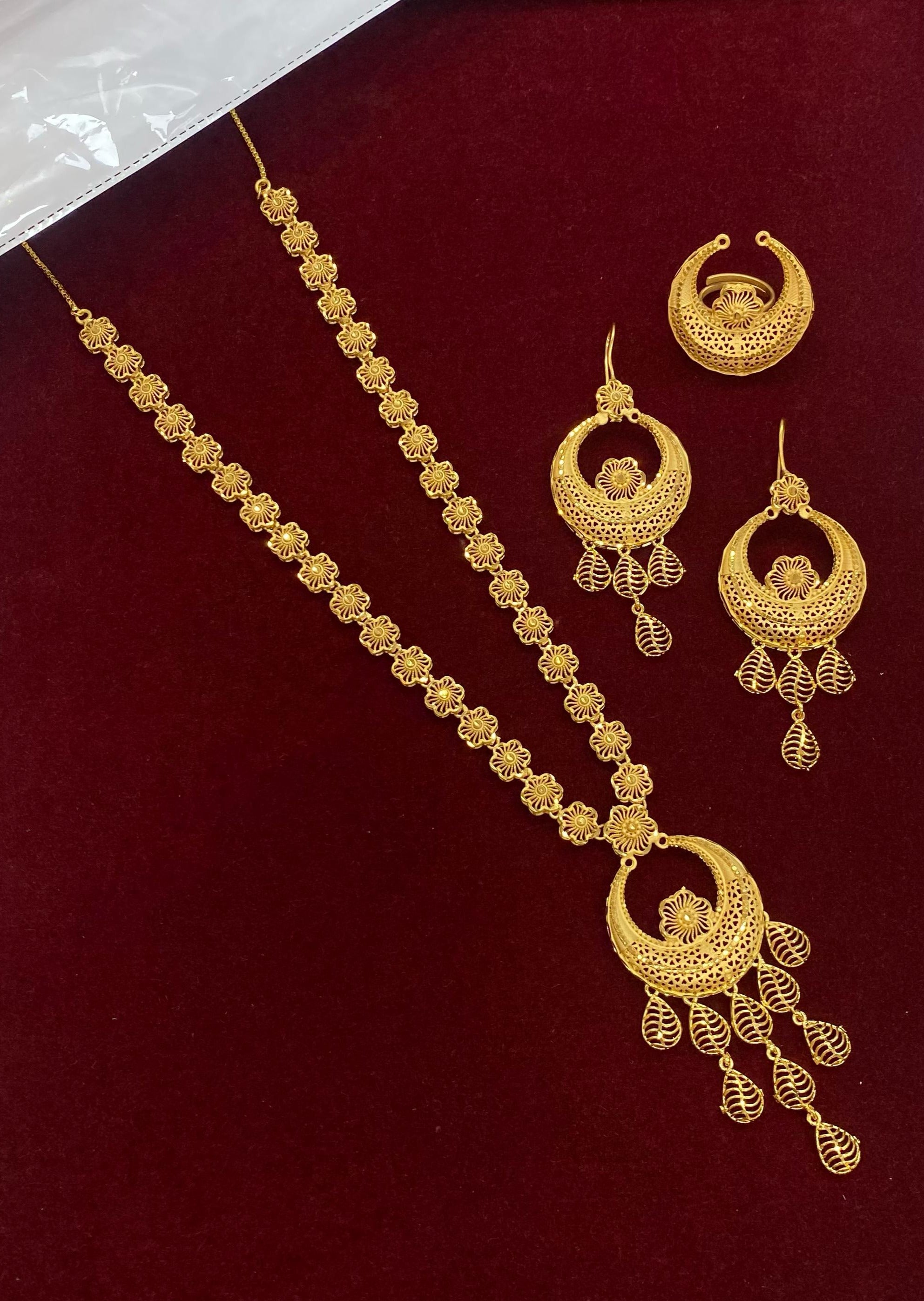 Turkish Crescent Elegance Set